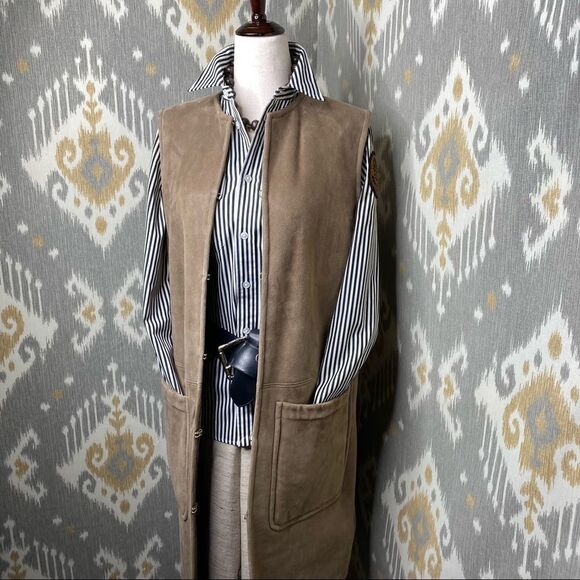 Ralph Lauren Long-Line Italian Lamb Shearling Vest - Picture 15 of 16